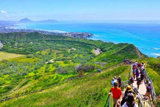 Diamond Head Shuttle Tour