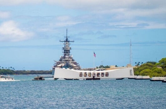 Kauai to Oahu: Complete Pear Harbor Experience Tour (2K)